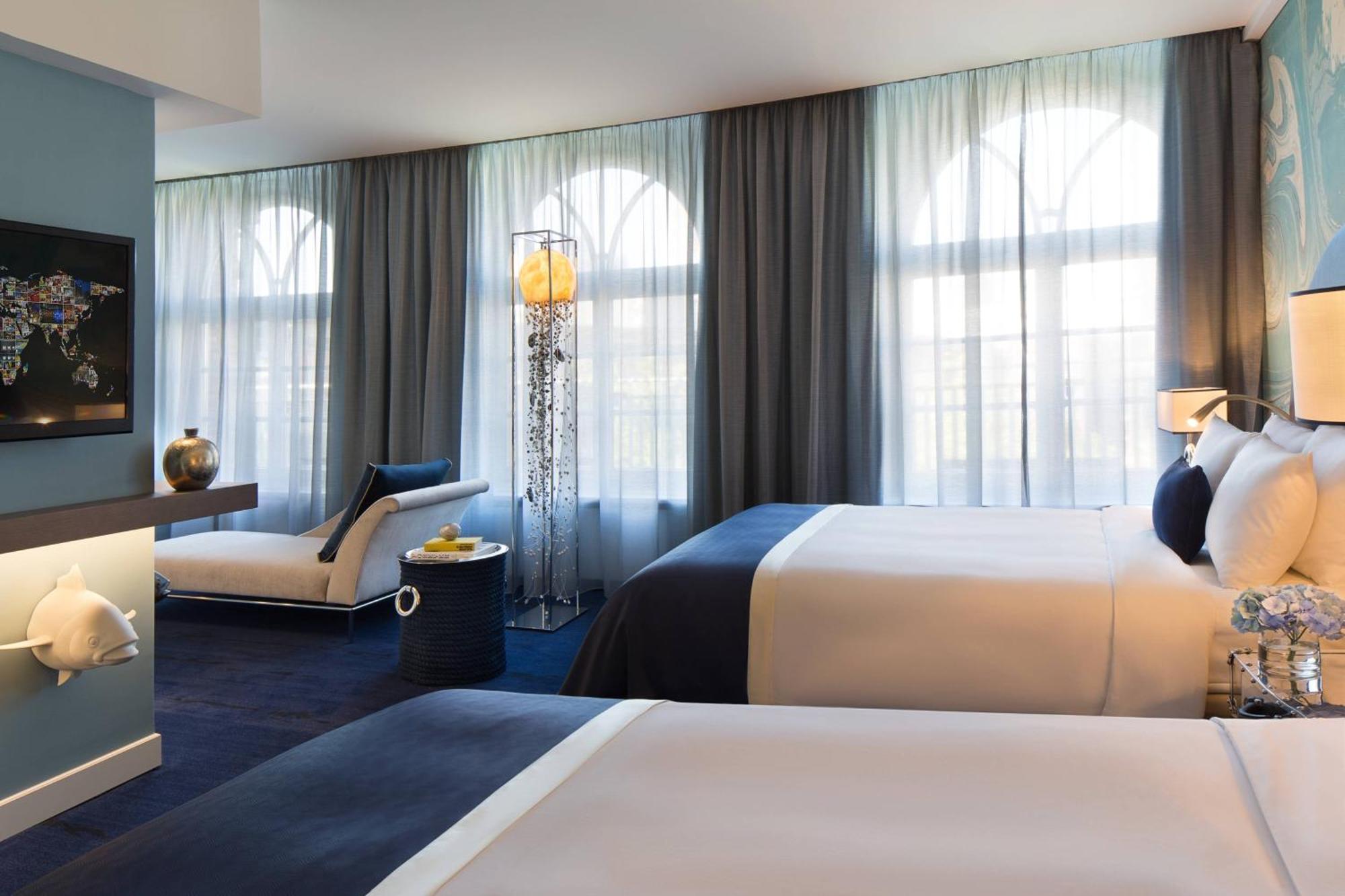 Renaissance Hamburg Hotel Kültér fotó Deluxe Room